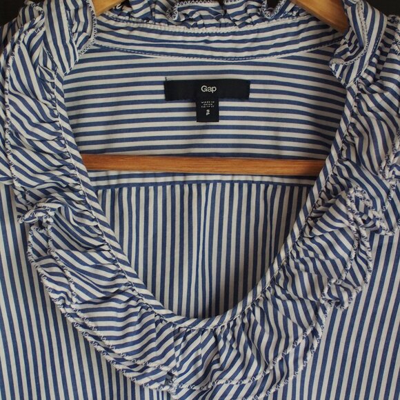 Gap | Blue & White Cotton Ruffle Neckline Blouse - Picture 2 of 5